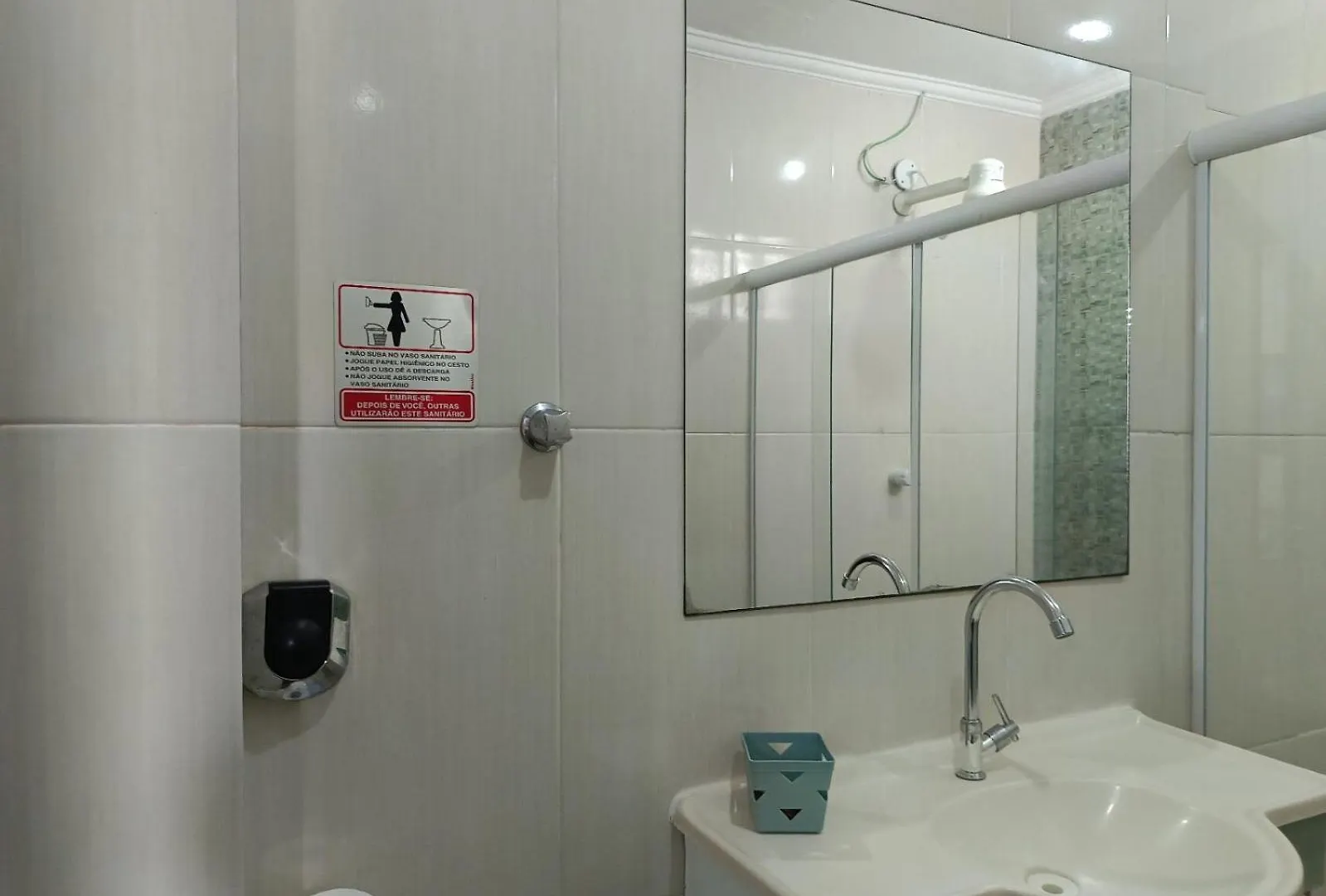 Quarto em Acomodações Particulares Suítes da Natasha Arraial do Cabo